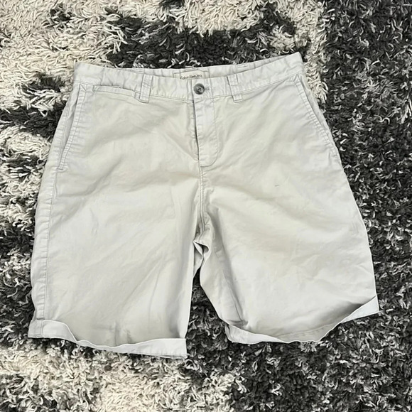 Cream Calvin Klein Jeans Shorts - Picture 1 of 4